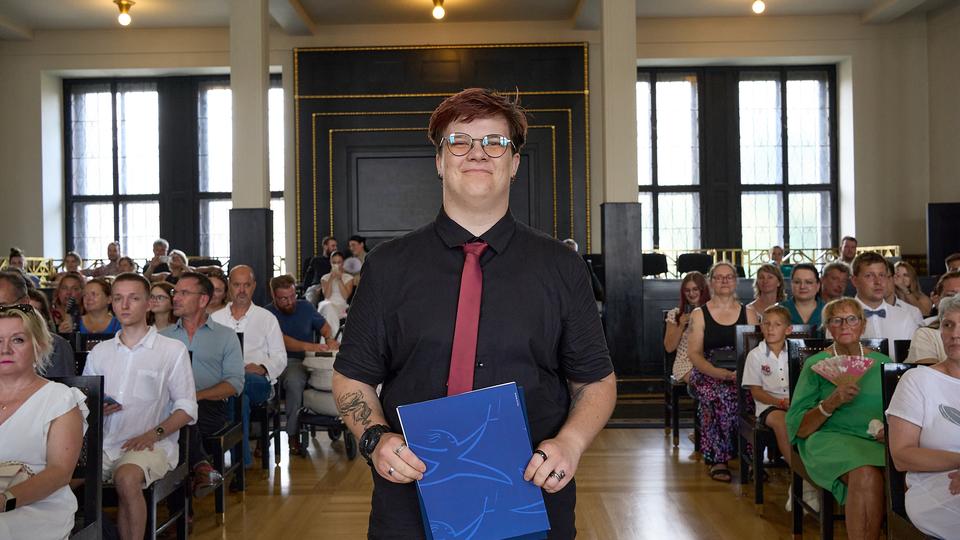 Slavnostní předávání diplomů absolventům Jahodovky