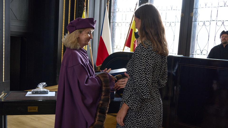 Slavnostní předávání diplomů absolventům Jahodovky