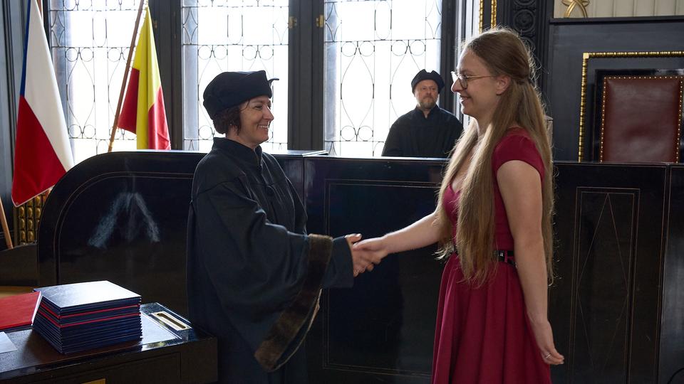Slavnostní předávání diplomů absolventům Jahodovky