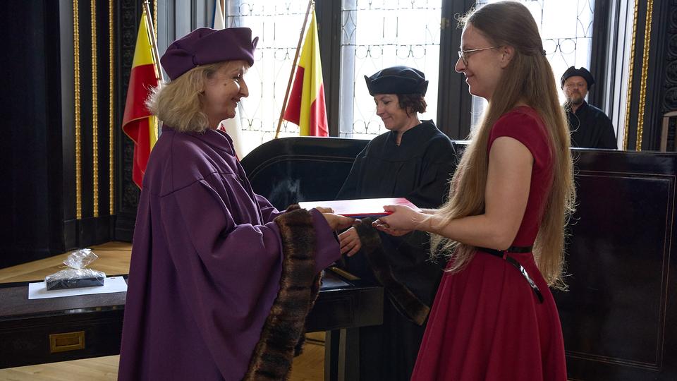 Slavnostní předávání diplomů absolventům Jahodovky