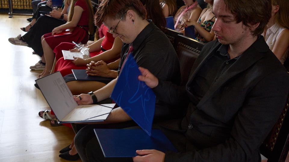 Slavnostní předávání diplomů absolventům Jahodovky