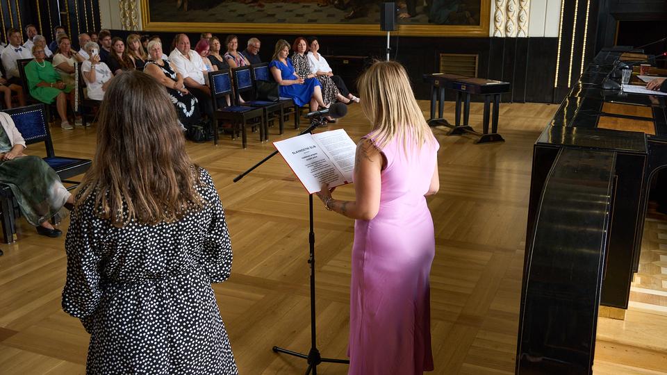Slavnostní předávání diplomů absolventům Jahodovky
