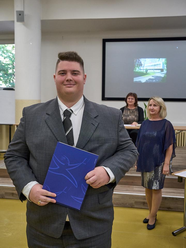 Slavnostní předávání diplomů absolventům Jahodovky II