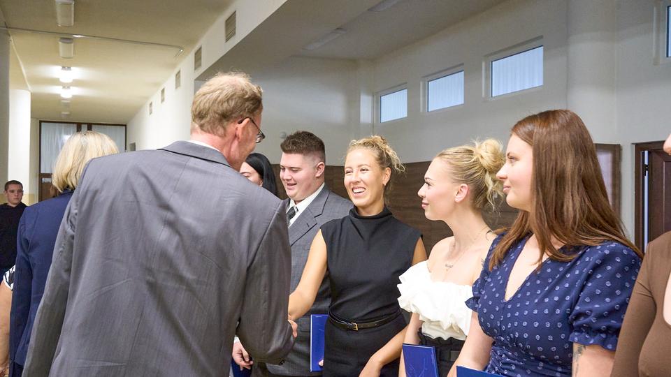 Slavnostní předávání diplomů absolventům Jahodovky II