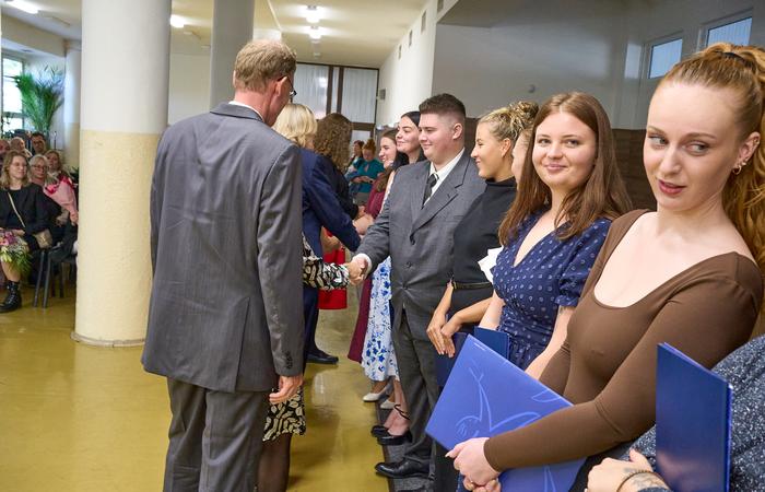 Slavnostní předávání diplomů absolventům Jahodovky II