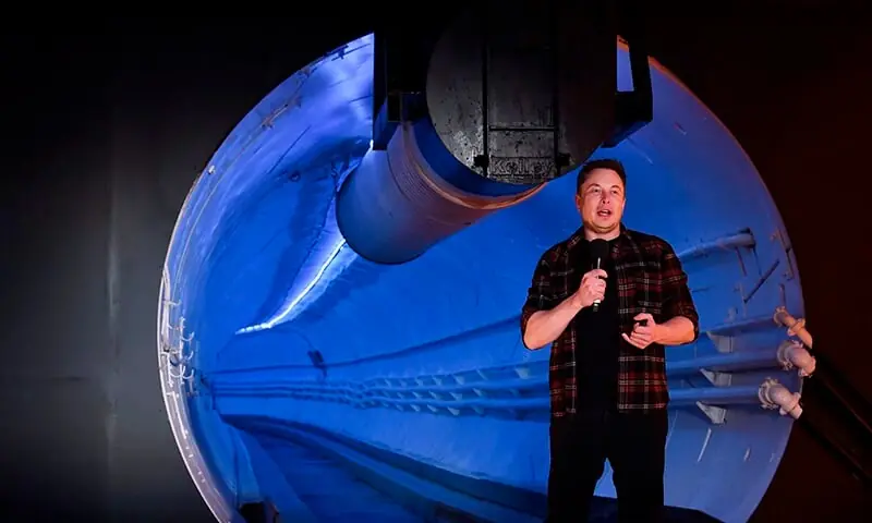 Elon Musk’s firm eyes $20 billion valuation