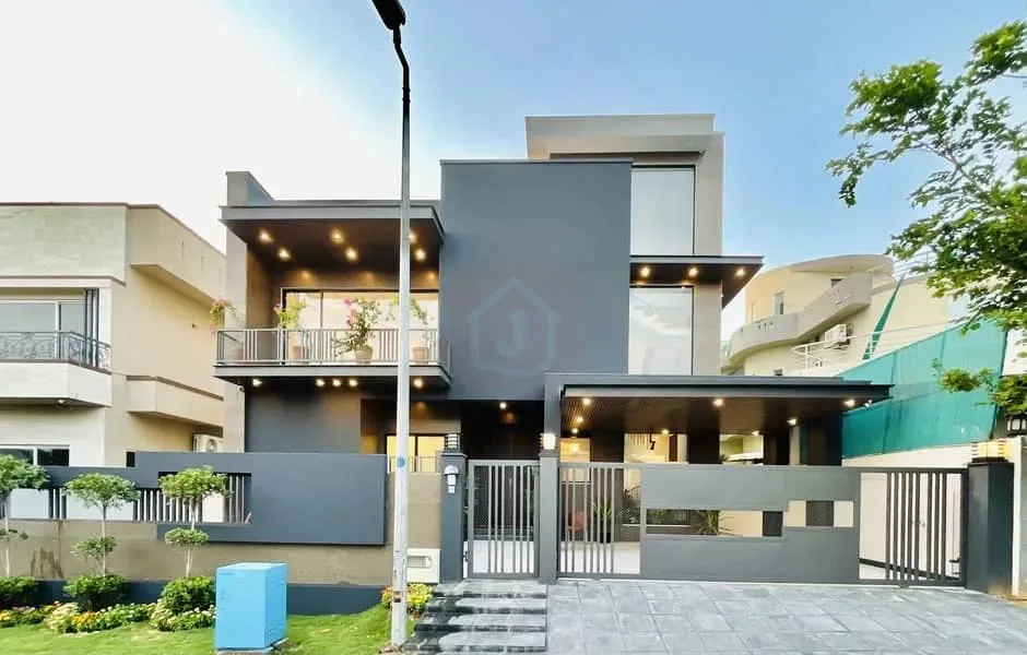 New Luxury Designer House in DHA Phase 2
