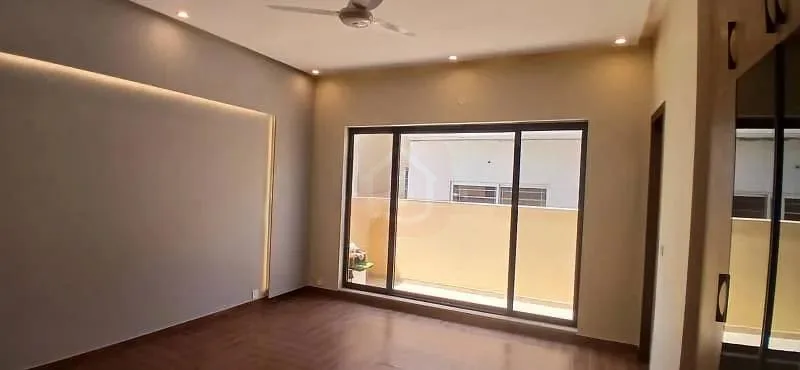 Newly Built 10 Marla House Available in Bahria Enclave Sector C1, Islamabad