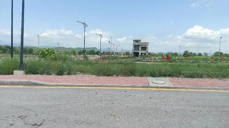 Prime 5 Marla Residential Plot Available in Bahria Enclave Islamabad