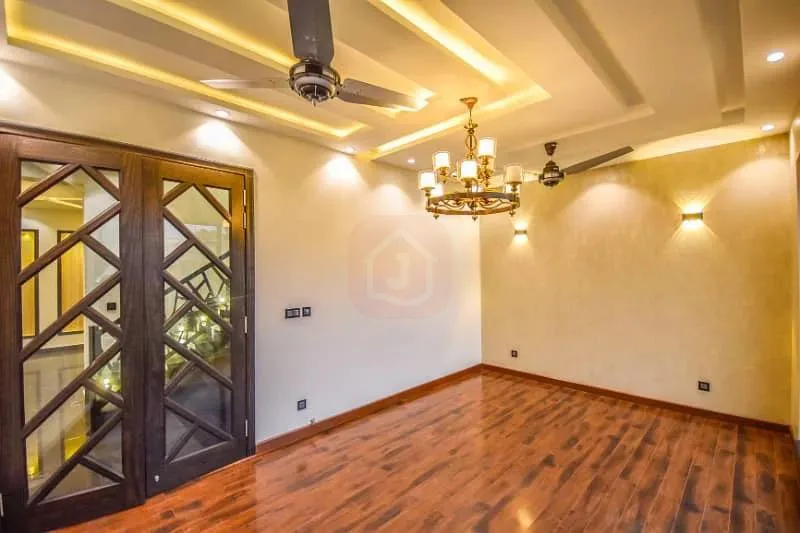 Spacious 5.5 Marla Corner House with 6 Kv Solar in DHA 9 Town - Block D