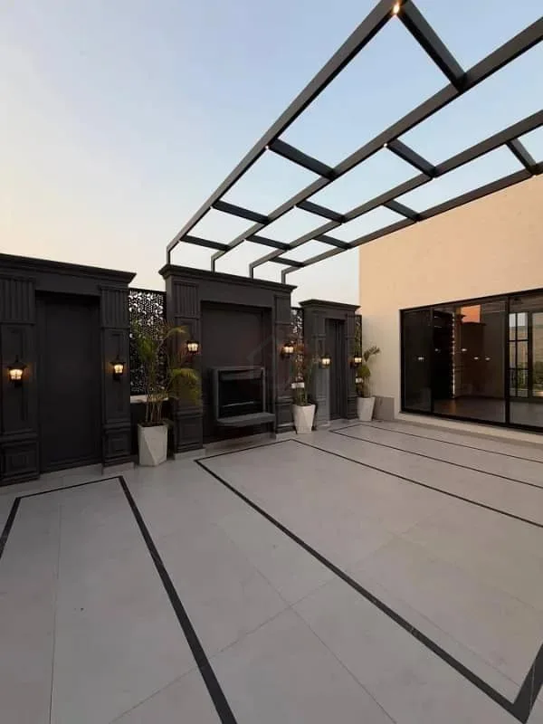 Stunning One Kanal Spanish Style Bungalow with Pool in DHA Lahore