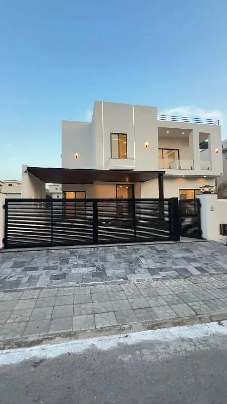 1 Kanal New Luxurious Designer House for Sale Facing Central Park
