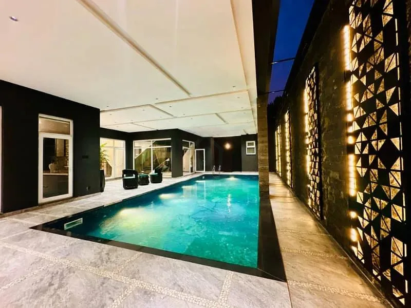 10 Marla Luxury House | Full Basement | Pool | Cinema Hall