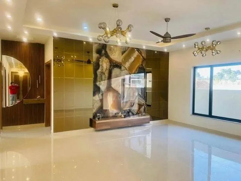 10 Marla Home for Sale in Prime Location Close to Mosque, Park & Market