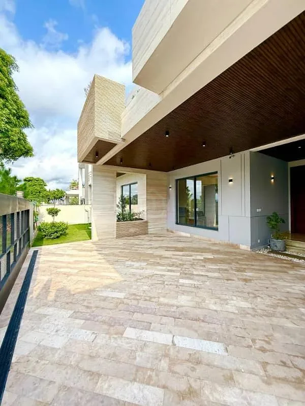 1 Kanal Stylish Home Available for Purchase in DHA-2