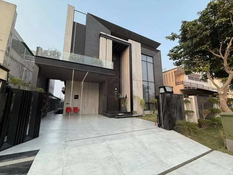 Stunning Fully Furnished 1 Kanal House for Sale Near DOLMEN