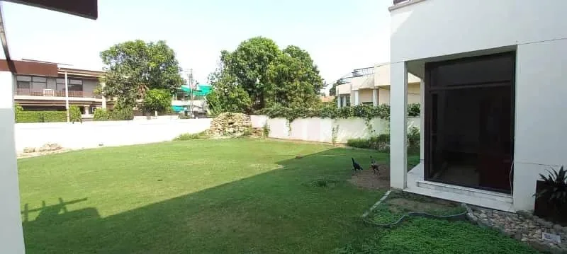 Stunning 2 Kanal Bungalow for Sale in DHA Lahore