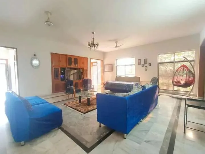 10-Bedroom Bungalow for Sale in DHA Phase 3, Lahore