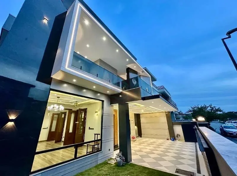 Stylish 1 Kanal House for Sale in DHA Phase 2, Islamabad