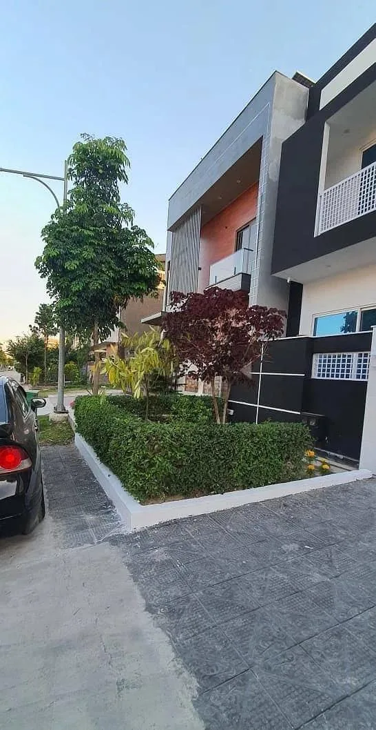 3-Year-Old 8 Marla House for Sale in Faisal Town, Islamabad