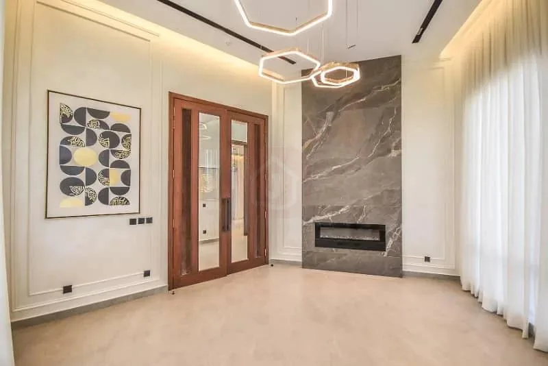 Luxury One Kanal House Available Near Defence Raya