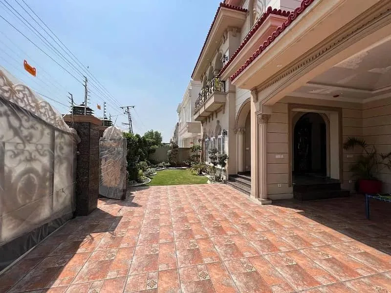 One Kanal Fully Furnished Spanish Design Bungalow with 2 Servant Quarters in DHA Lahore