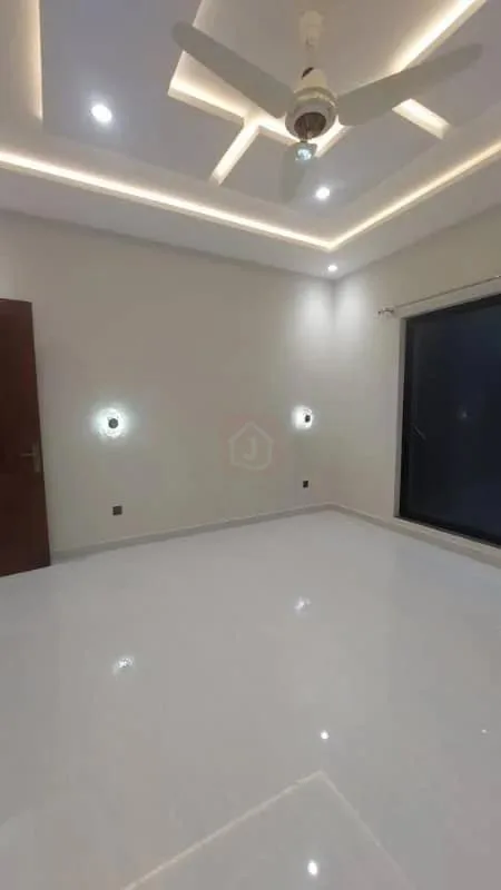 Stylish Home Available for Sale Close to Park