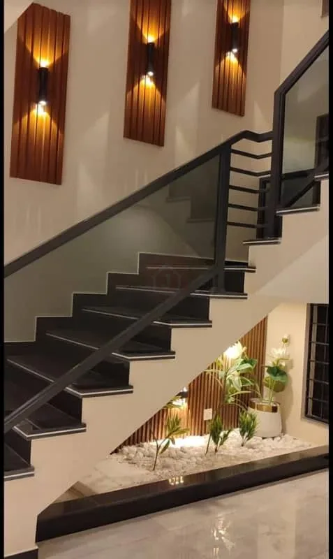 10 Marla House for Sale in Prime Location Close to Mosque, Park & Market