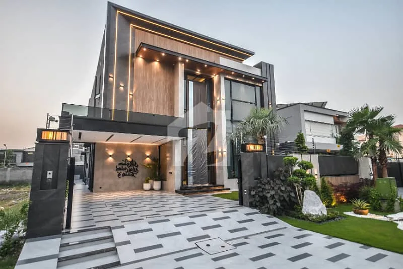 Kanal Semi Furnished Prime Location 5-Beds Modern Living For Sale In DHA