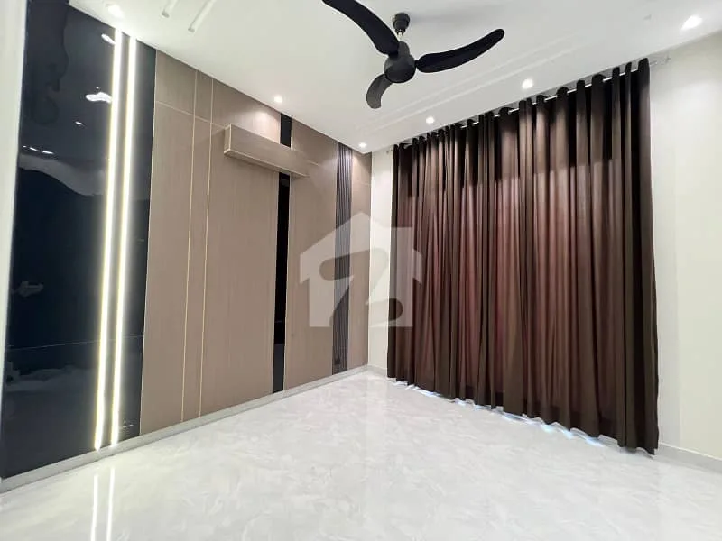 8 Marla House For Sale Ultra Modern Design Don'T Miss This Golden Opportunity To Own Your Dream Home!