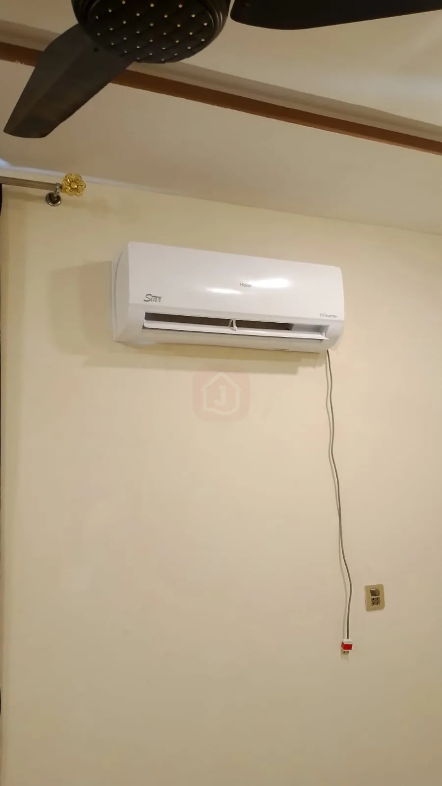 Family Rooms Near Lakshmi Chowk Orange Line Station