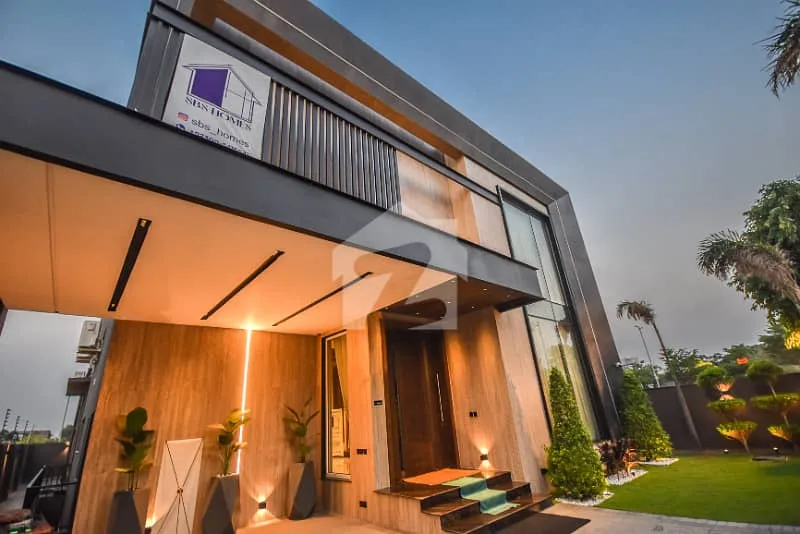 Mazhar Munir Design 01 Kanal Ultra Modern Bungalow For Sale In DHA Lahore