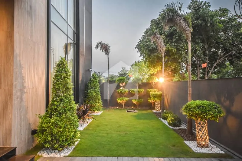 Mazhar Munir Design 01 Kanal Ultra Modern Bungalow For Sale In DHA Lahore