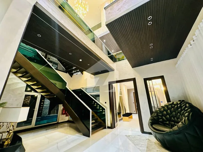 10 Marla Luxury House | Full Basement | Pool | Cinema Hall