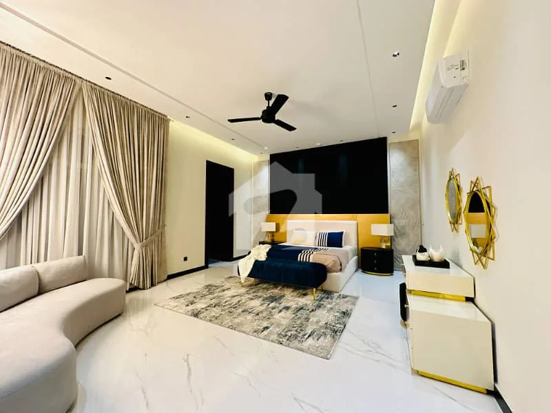 10 Marla Luxury House | Full Basement | Pool | Cinema Hall