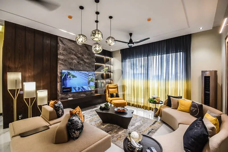 1 Kanal Stunning Lawn + 1 Kanal New Luxury Bungalow For Sale Near DHA Raya Fairways