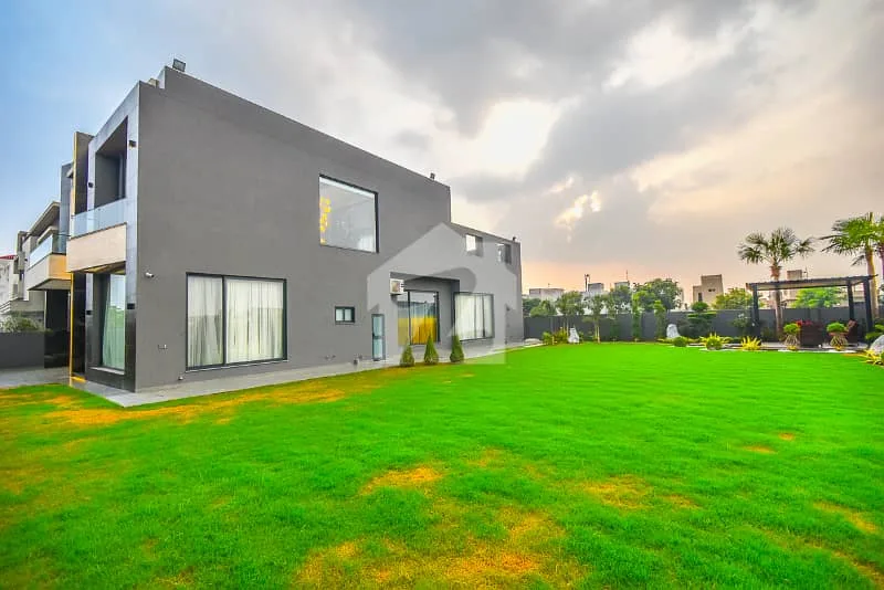 1 Kanal Stunning Lawn + 1 Kanal New Luxury Bungalow For Sale Near DHA Raya Fairways