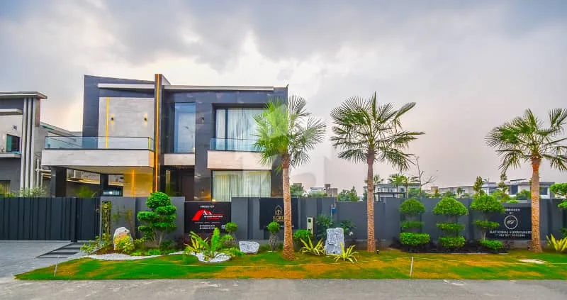 1 Kanal Stunning Lawn + 1 Kanal New Luxury Bungalow For Sale Near DHA Raya Fairways