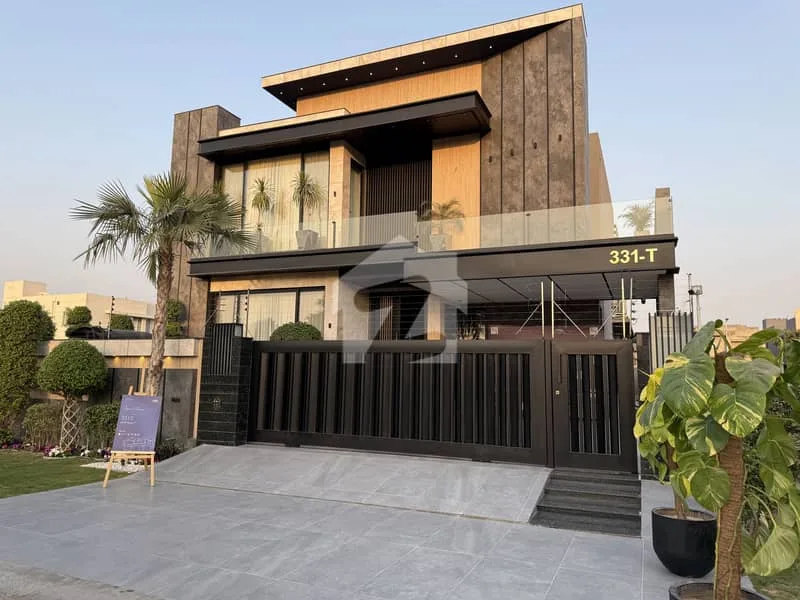 1 Kanal Ultra-Modern Bungalow for Sale in DHA Phase 6, Near Dolmen Mall