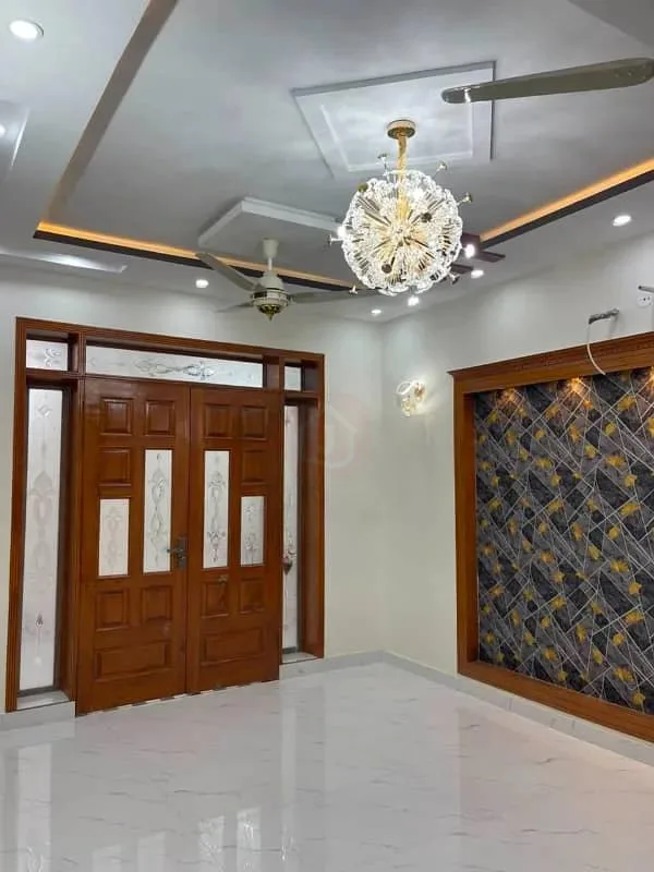 10 Marla House for Sale in Top City 1 - Block A