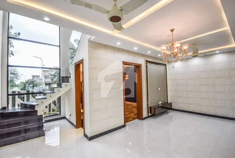 Stylish 7.5 Marla Home Available for Purchase in DHA Lahore