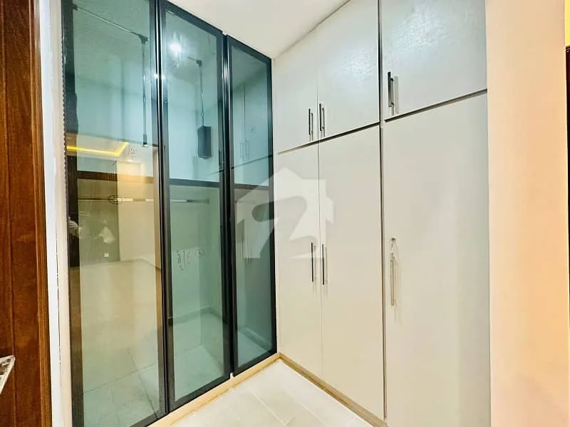 Newly Built Designer Home in Prime Location