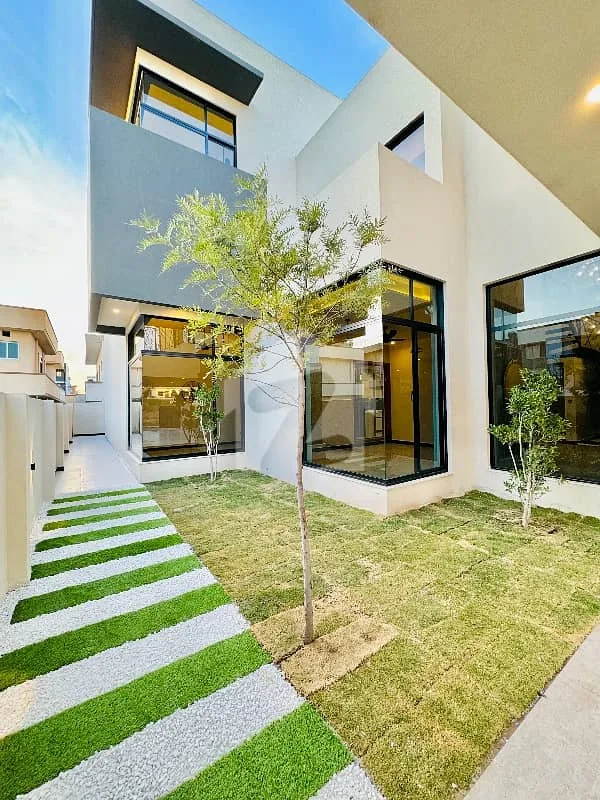 Newly Built 1 Kanal Designer House Available for Sale