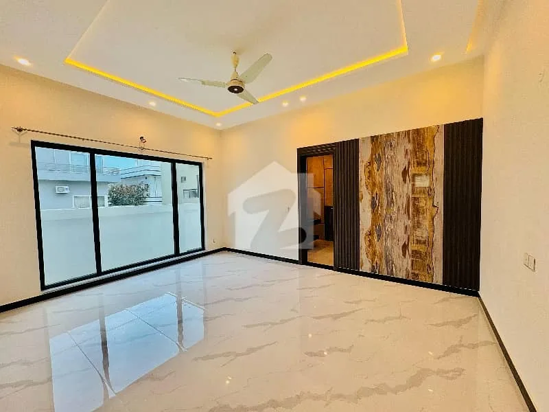 Stylish 1 Kanal Home Available in DHA Defence Phase 2