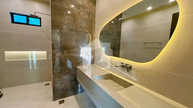 1 Kanal Contemporary Home Available in DHA Phase 2, Islamabad