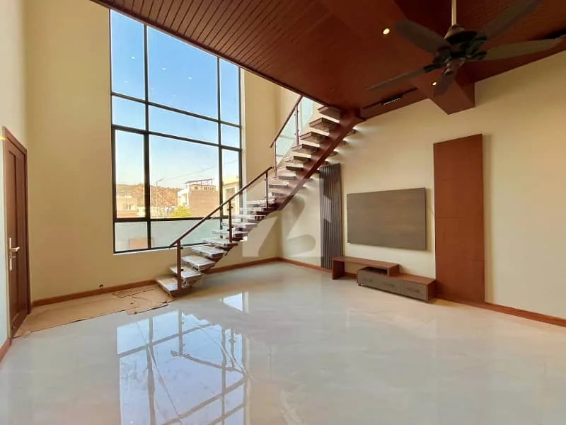 Luxurious 5 Marla Designer Home for Sale in DHA Phase 3, Islamabad