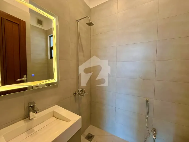 Luxurious 5 Marla Designer Home for Sale in DHA Phase 3, Islamabad