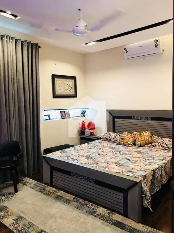 10 Marla Dream Home for Sale