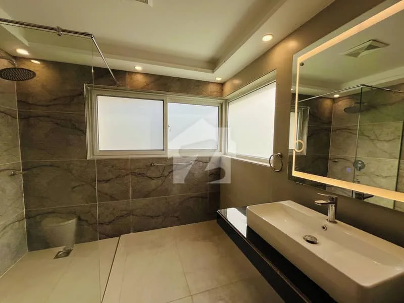 3 Kanal House Available for Sale in Bahria Islamabad