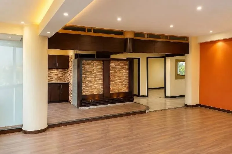 Prime Executive Office Available for Rent